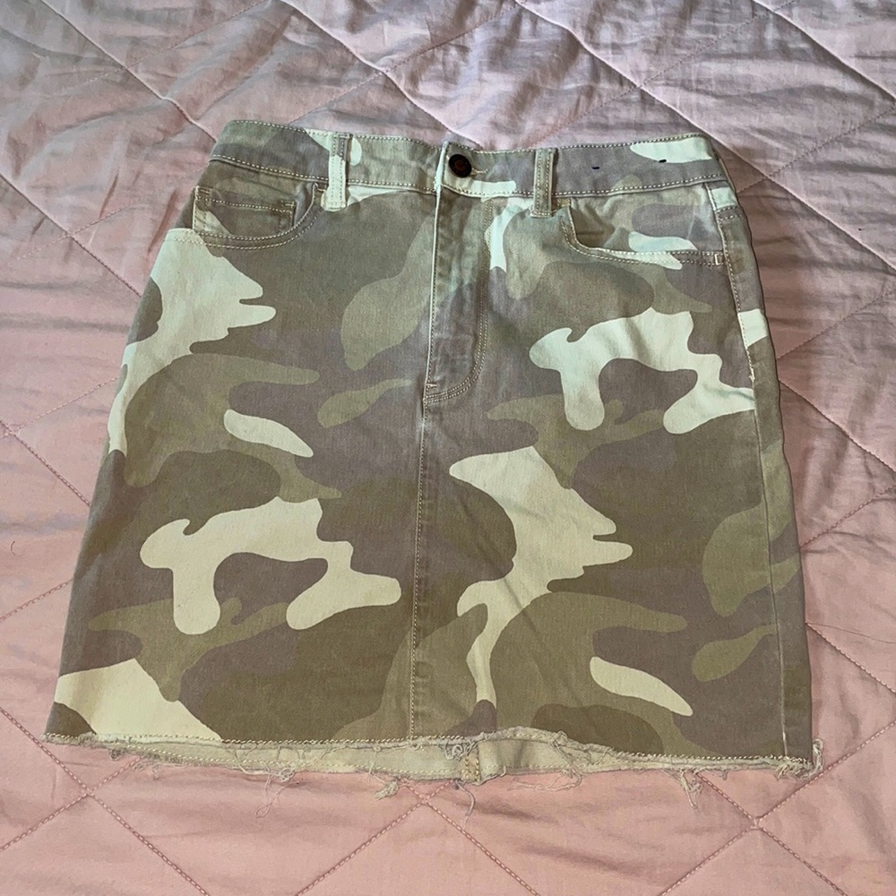 Hollister skirt